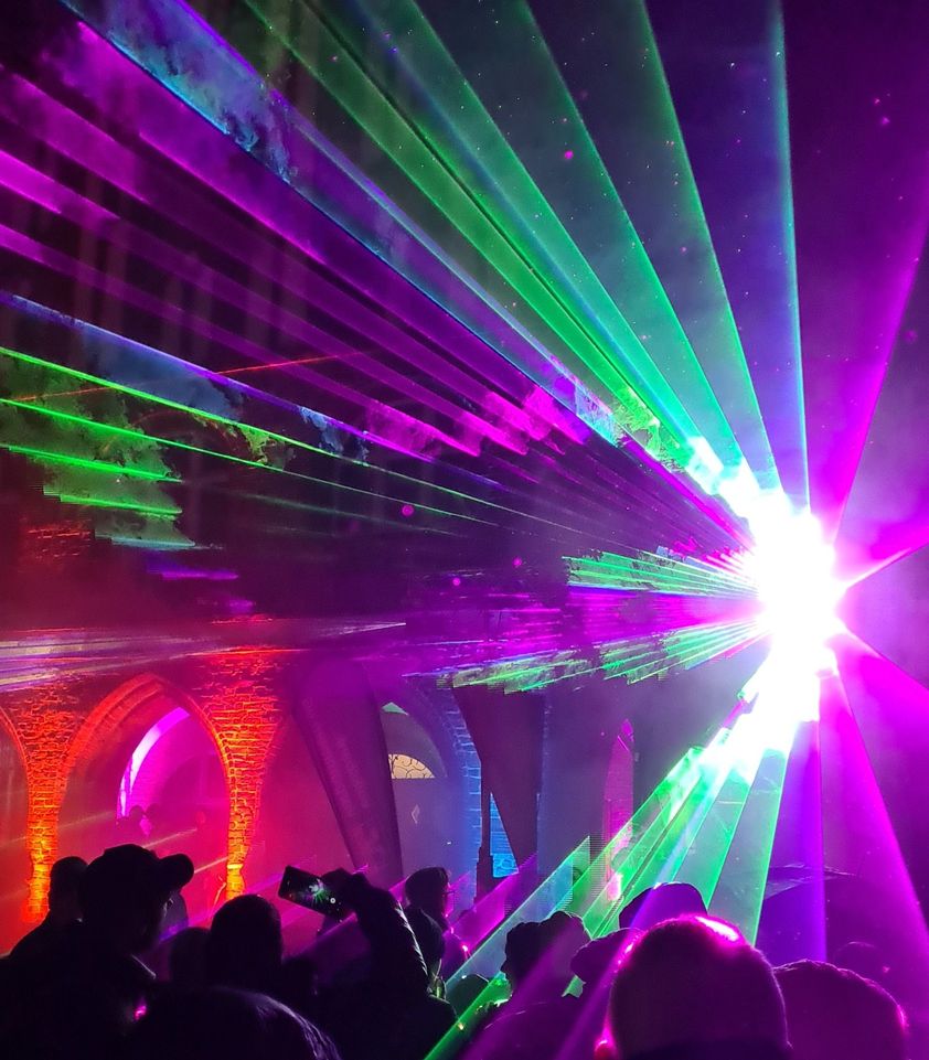 Lasershow auf dem Marktplatz.