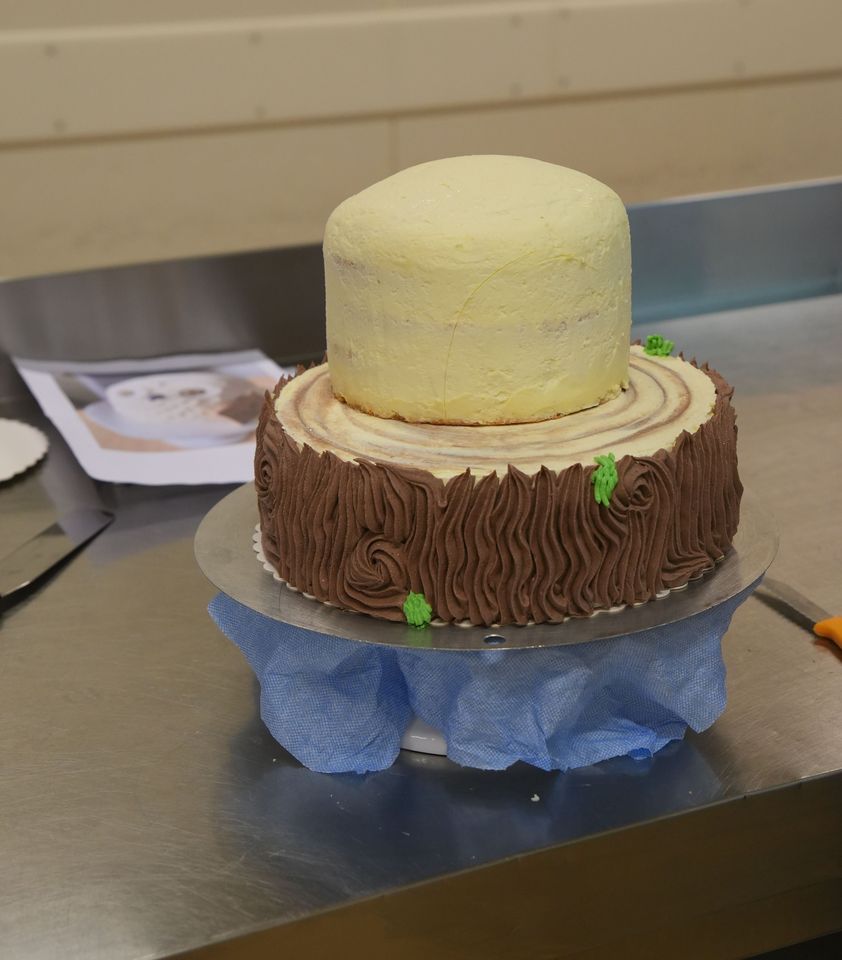 Zwei Etagen der Torte sind im Rohbau fertig.